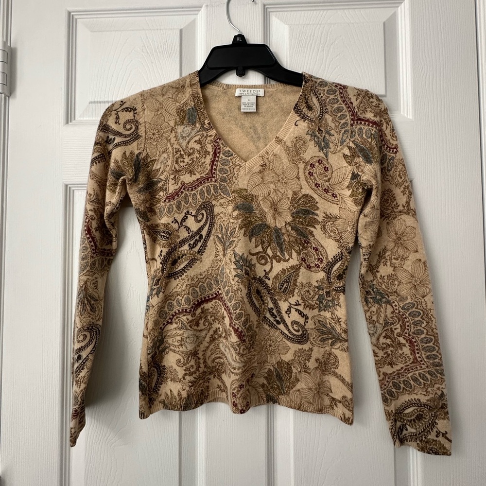 Tweeds 2-Ply 100% Cashmere Super Soft V-Neck Paisley Sweater size Small